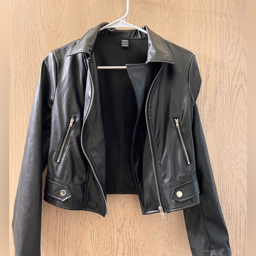 Jacket - Picture 7 of 7
